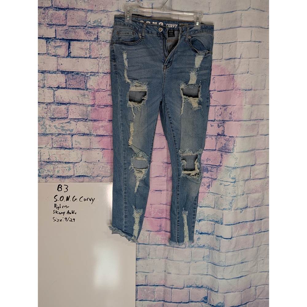 Distressed womens high rise skinny jeans